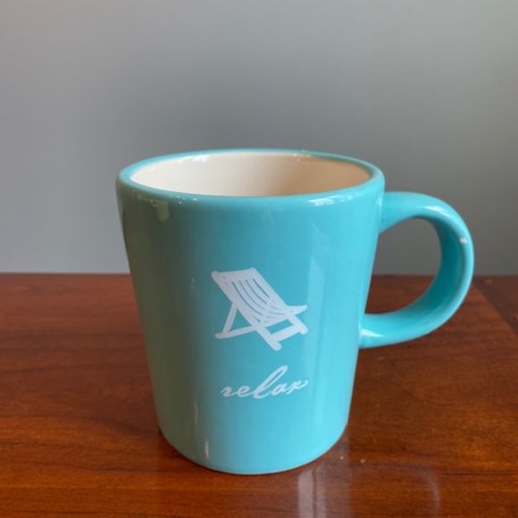 Set of 4 ceramic Tommy Bahama Mugs - Picture 4 of 10